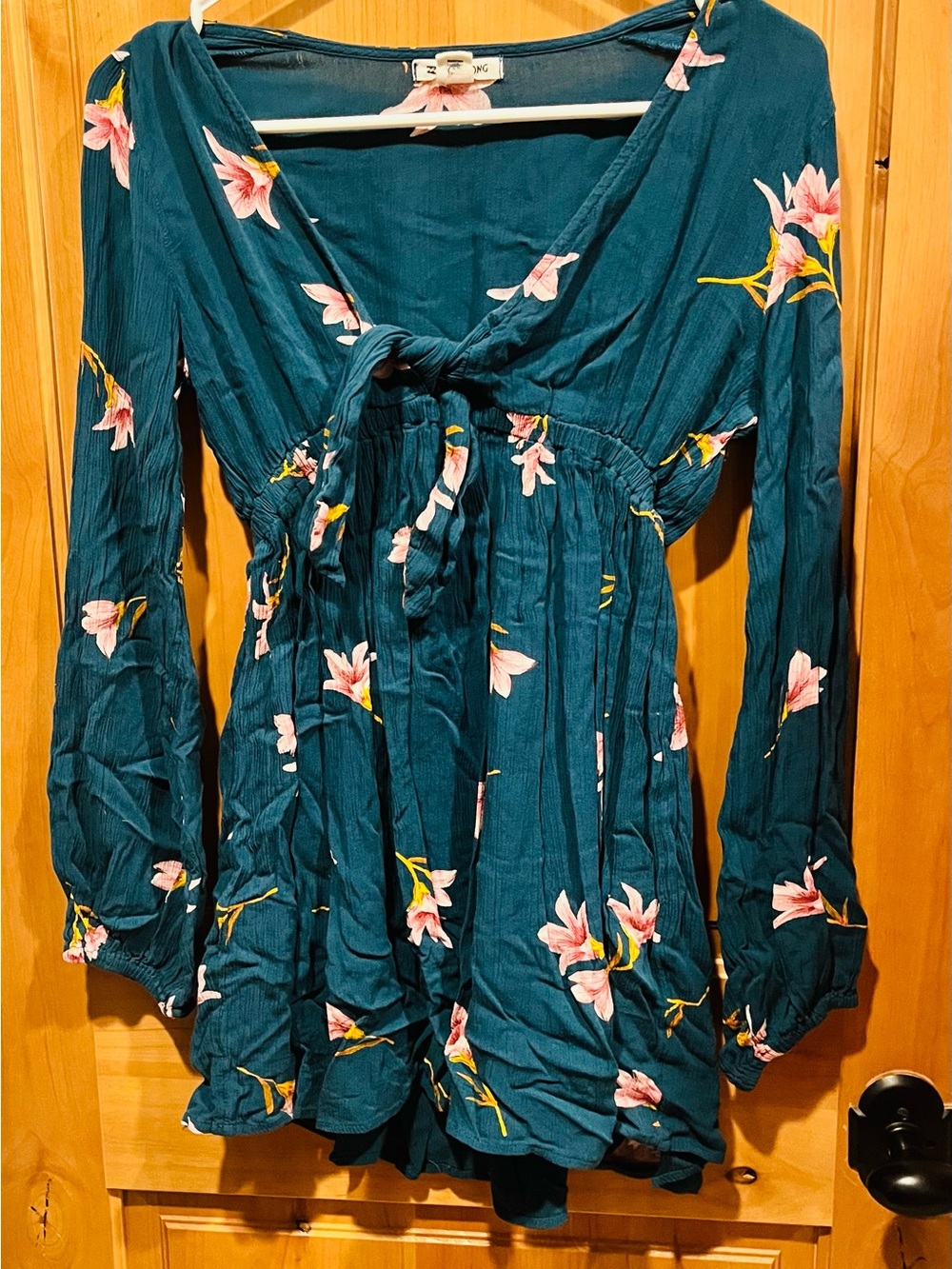 Billabong Teal Floral Tie-Front Long Sleeve Dress